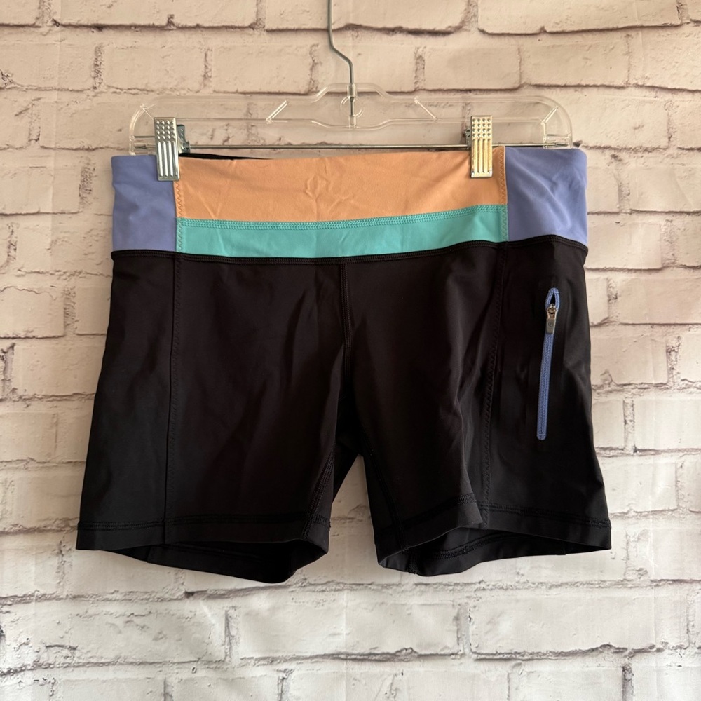 lululemon‎ athletica Black and Multicolor Bike Shorts